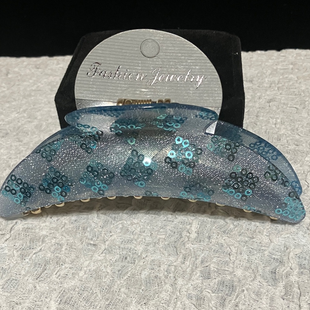 Fashion Jewelry Blue Sequin Floral Hair Claw Clip